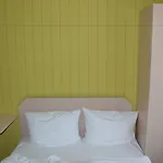 Great Polonia Dwarf Bed & Breakfast Vratislav