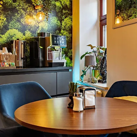 Great Polonia Dwarf Bed & Breakfast Wrocław