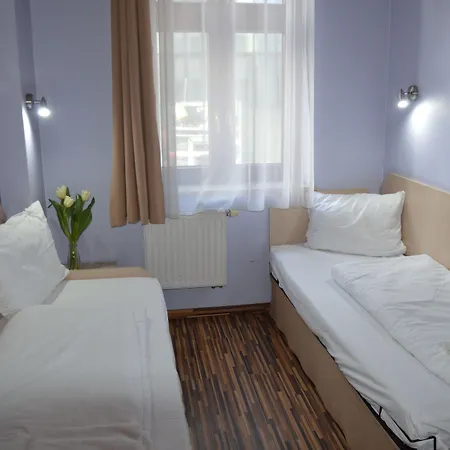 Bed & Breakfast Great Polonia Dwarf Wrocław