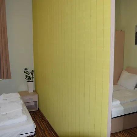 Bed and breakfast Great Polonia Dwarf Breslavia